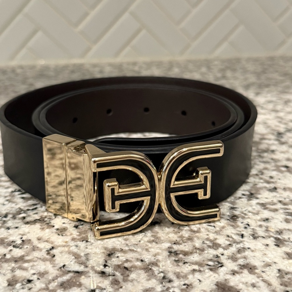 Sam Edelman Black and Gold Leather Belt with Designer Buckle